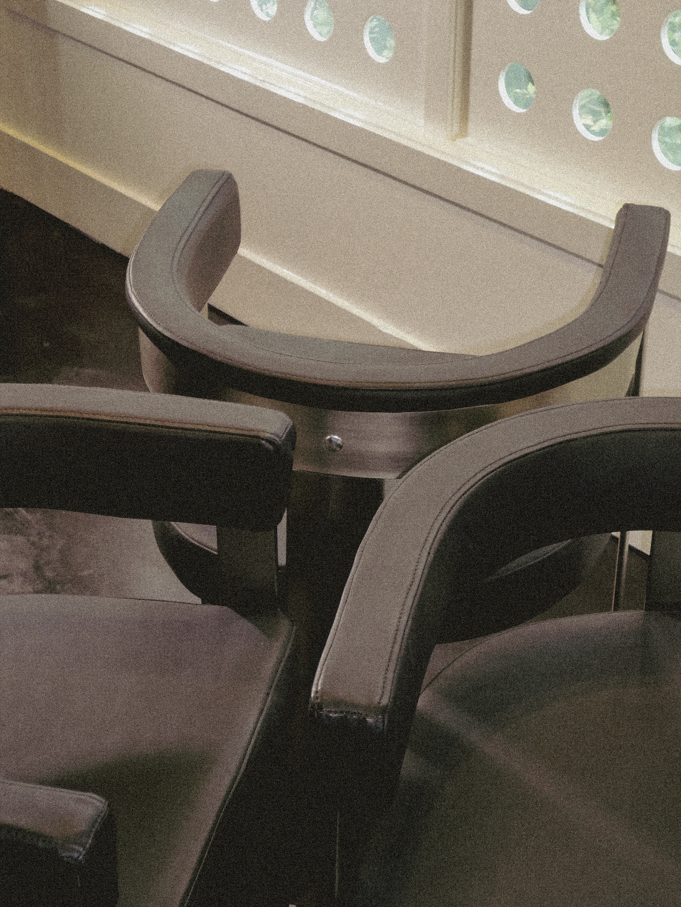 Zayn Chair
