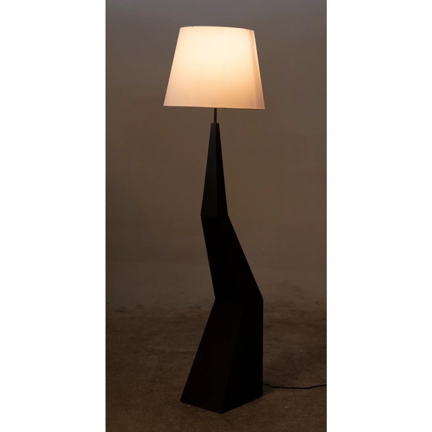 Zig Zag Floor Lamp