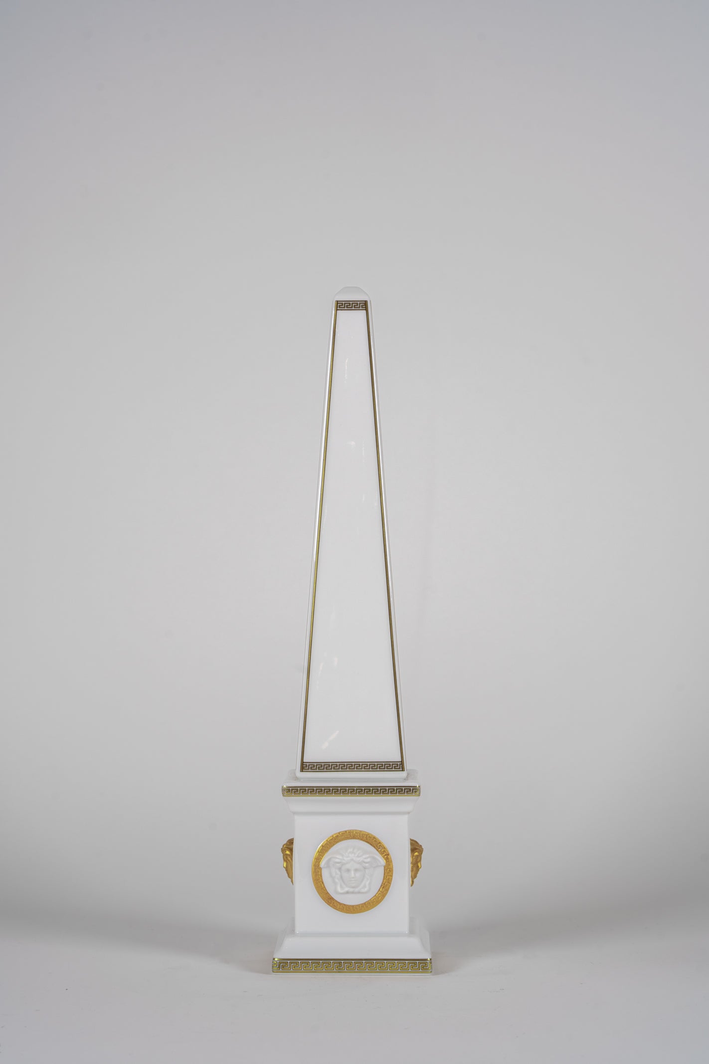 Versace Gorgona Obelisk